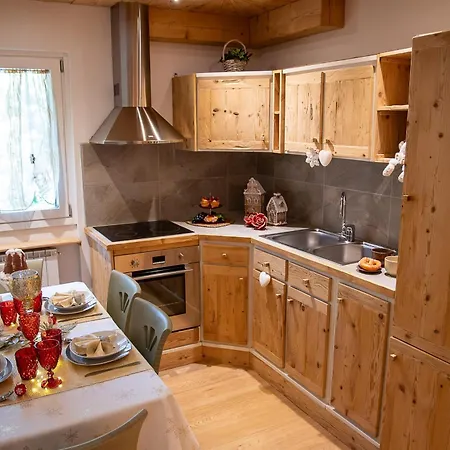 Apartmán Lo Smeraldo By Ca-sa Check *
