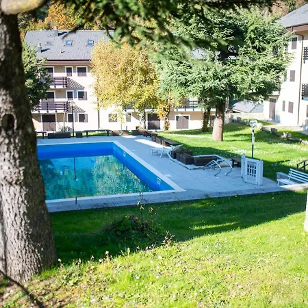 Apartmán Lo Smeraldo By Ca-sa Check *
